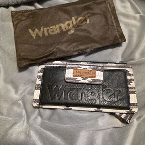 Wrangler Black and Tan Clutch